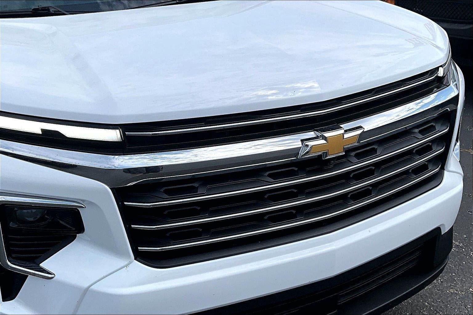 Used 2026 Chevrolet Traverse LT w/ Driver Confidence Package FWD image 31