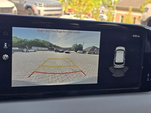 Used 2025 Hyundai Palisade SEL FWD image 20