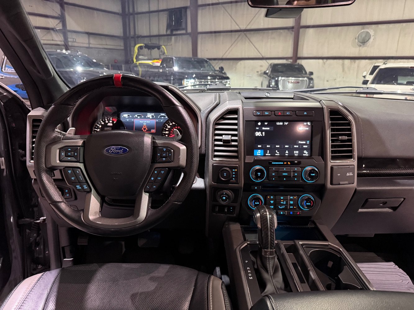 Used 2018 Ford F150 Raptor w/ Equipment Group 802A Luxury AWD/4WD image 27