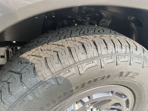 New 2025 Nissan Frontier PRO-4X image 12