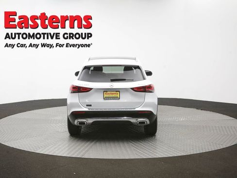 Used 2022 Mercedes-Benz GLA 250 4MATIC w/ Premium Package Lite image 40