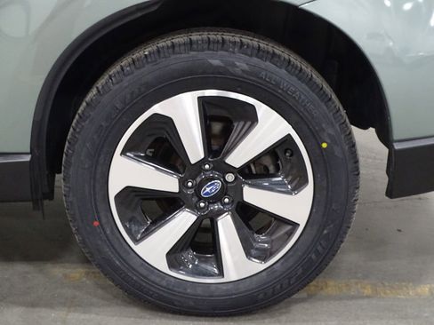 Used 2018 Subaru Forester 2.5i Limited image 42