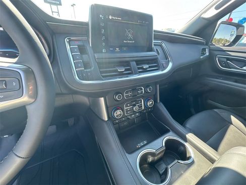 Certified 2023 Chevrolet Tahoe Z71 w/ Luxury Package image 32