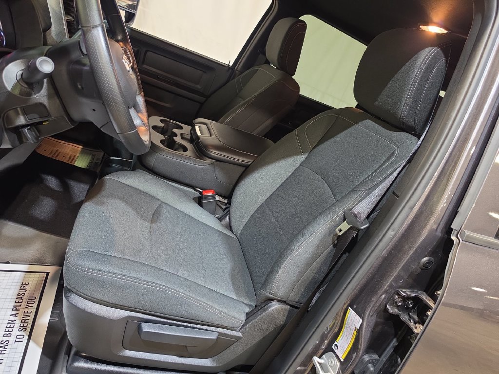 Used 2026 RAM 3500 Tradesman AWD/4WD image 13