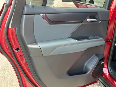 New 2026 GMC Acadia AT4 image 11