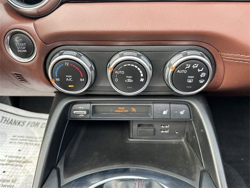 Used 2019 MAZDA MX-5 Miata RF Grand Touring image 23