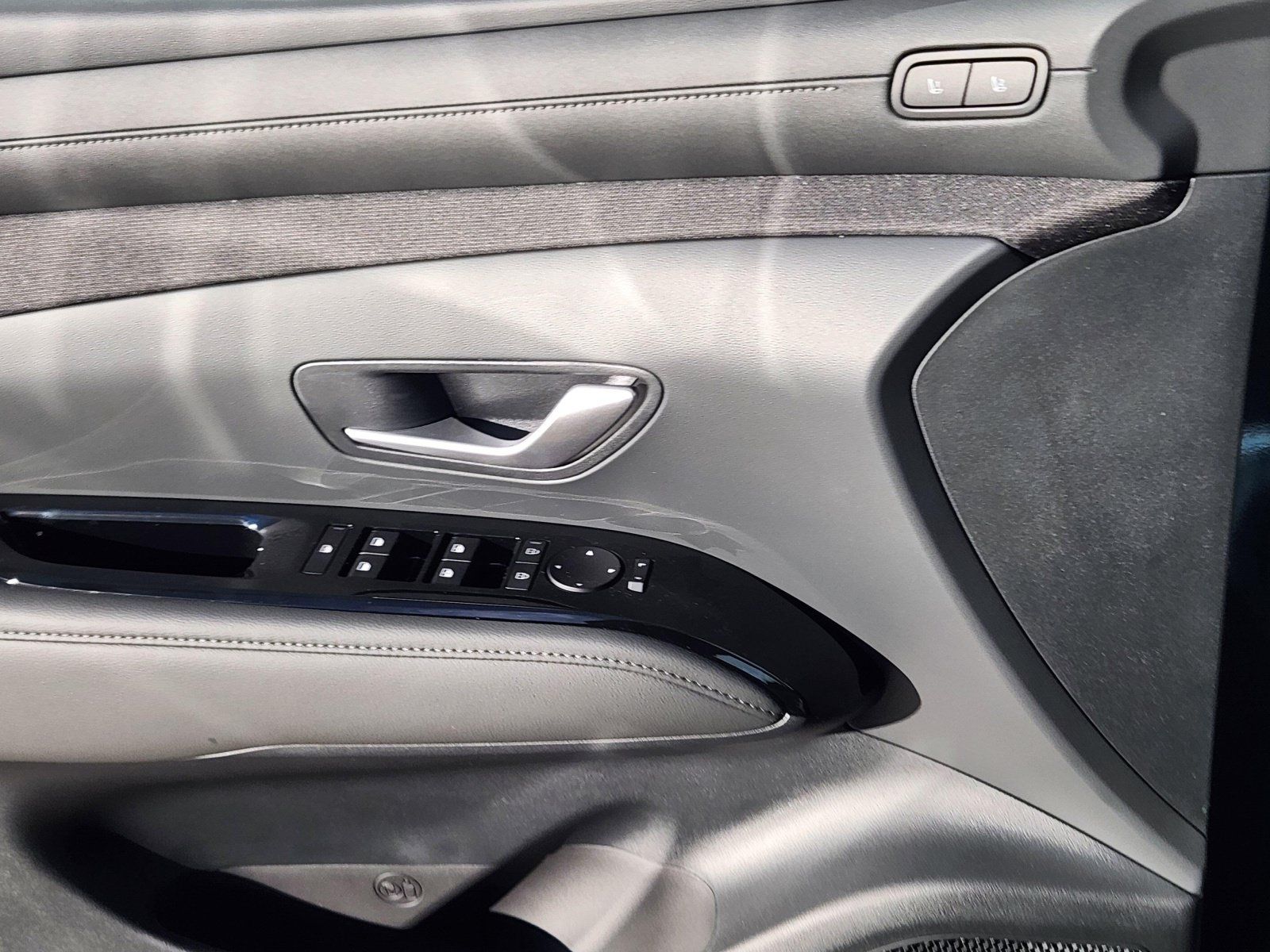 New 2026 Hyundai Tucson Limited AWD/4WD image 7