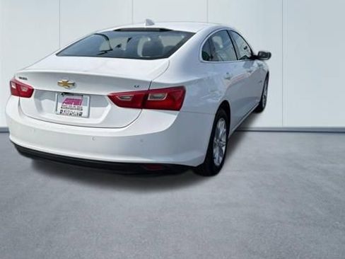 Used 2024 Chevrolet Malibu LT FWD image 10