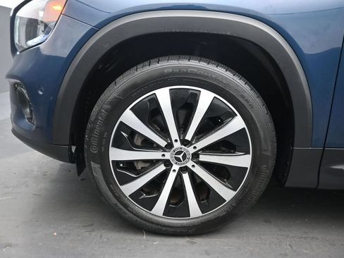 Used 2022 Mercedes-Benz GLB 250 4MATIC image 64