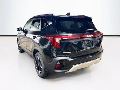 Used 2025 Kia Seltos EX w/ EX Sunroof Package AWD/4WD image 5