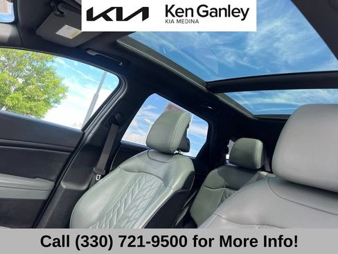 Used 2023 Kia Sportage X-Line w/ X-Line Premium Package AWD/4WD image 39