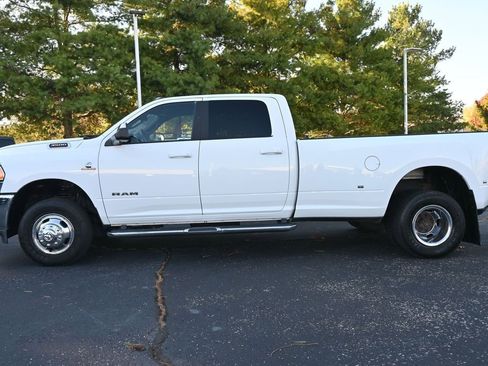 Used 2022 RAM 3500 Big Horn image 3