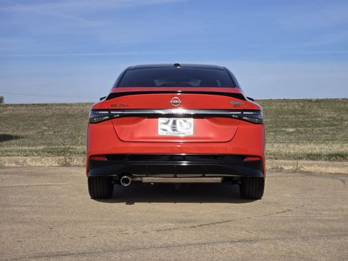 New 2026 Nissan Sentra SR FWD image 8