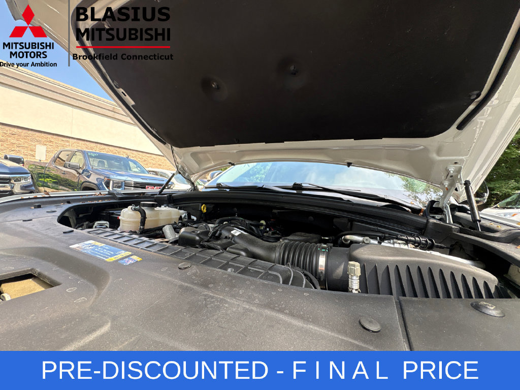 Used 2023 Jeep Grand Cherokee Limited w/ Trailer Tow Prep Group (B) AWD/4WD image 43