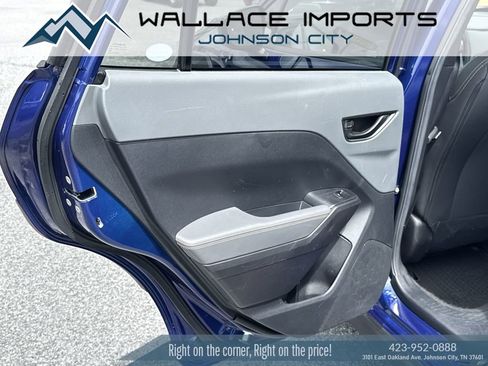 Certified 2025 Subaru Crosstrek 2.5i Wilderness w/ Crosstrek Mirror Package AWD/4WD image 35