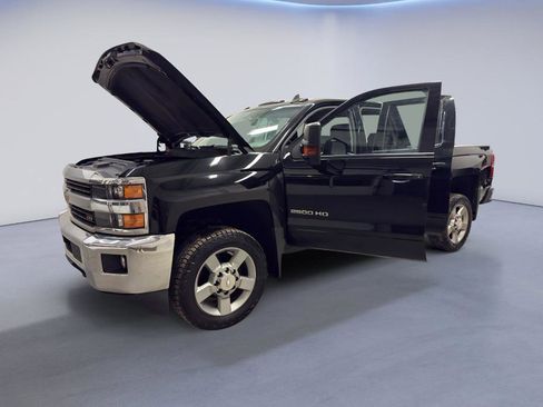 Used 2016 Chevrolet Silverado 2500 LT w/ All Star Edition image 10