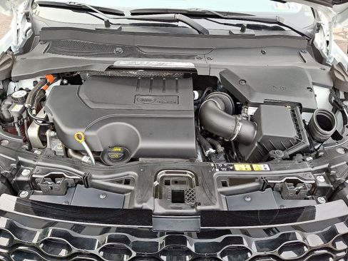 Certified 2024 Land Rover Discovery Sport S image 27