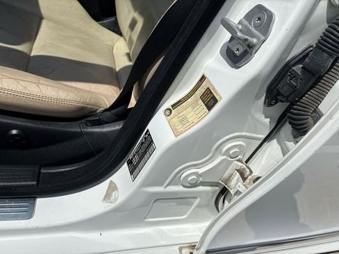 Used 2013 Mercedes-Benz C 300 4MATIC Sedan image 19