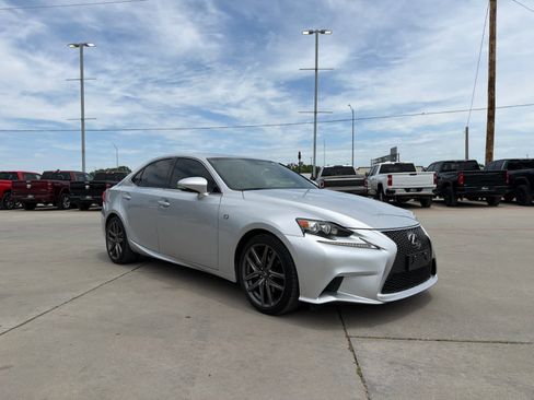 Used 2014 Lexus IS 250 w/ F-Sport Package RWD image 4