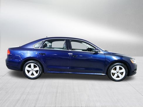 Used 2013 Volkswagen Passat 2.5 SE image 8