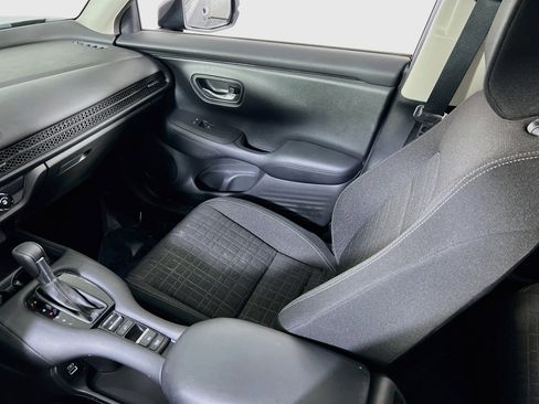 Used 2023 Honda HR-V LX image 21