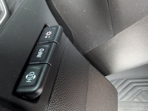 Used 2022 Chevrolet Silverado 2500 High Country w/ Z71 Off-Road Package image 22