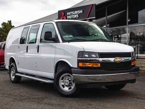 Used 2024 Chevrolet Express 2500 w/ Driver Convenience Package image 1