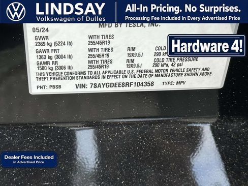 Used 2024 Tesla Model Y Long Range AWD/4WD image 27