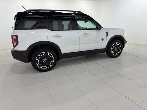Used 2023 Ford Bronco Sport Outer Banks w/ Tech Package AWD/4WD image 6