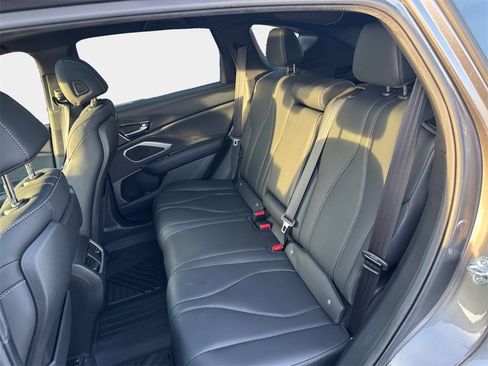 Used 2025 Acura RDX SH-AWD image 20