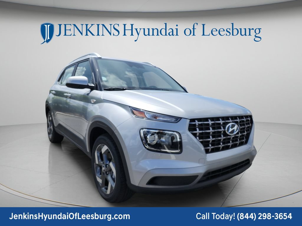 New 2026 Hyundai Venue SEL FWD image 2