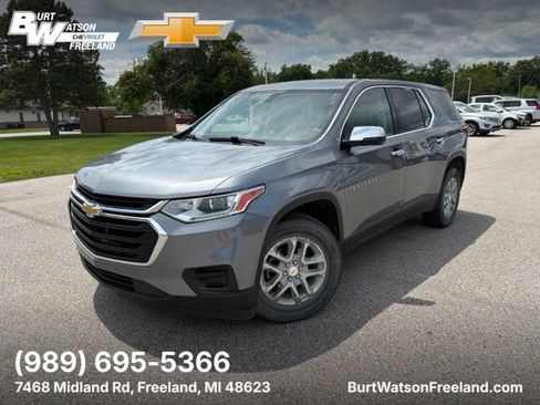Used 2018 Chevrolet Traverse LS FWD image 1