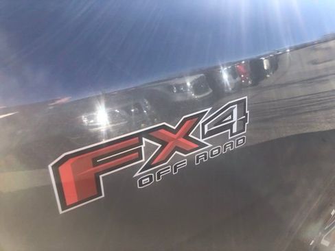 Used 2025 Ford Ranger Lariat w/ FX4 Off-Road Package image 6