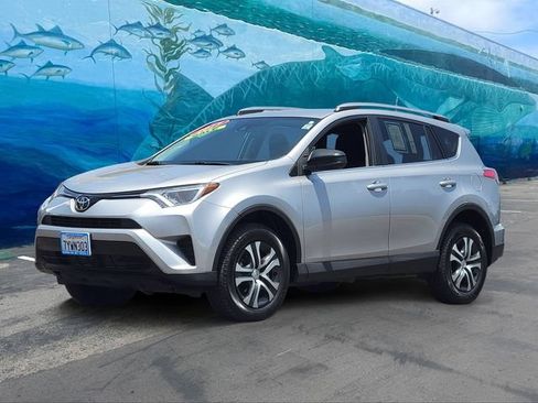 Used 2017 Toyota RAV4 LE w/ Carpet Mat Package FWD image 3