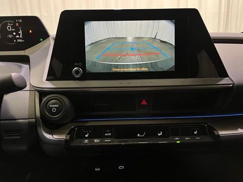 Certified 2023 Toyota Prius XLE FWD image 18