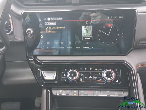 Used 2025 GMC Sierra 2500 AT4 w/ AT4 Premium Plus Package AWD/4WD image 21
