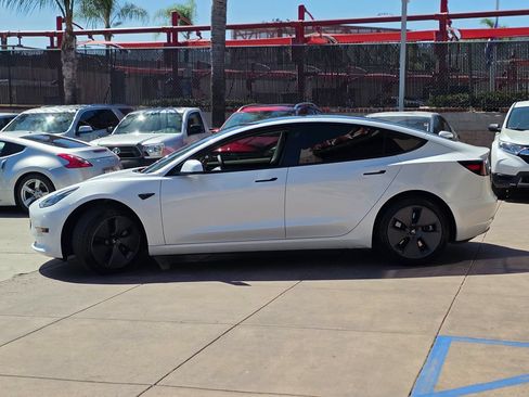 Used 2023 Tesla Model 3 Standard Range RWD image 8