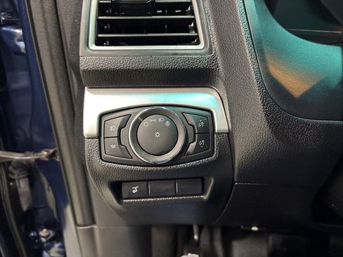 Used 2017 Ford Explorer XLT w/ Equipment Group 202A image 27