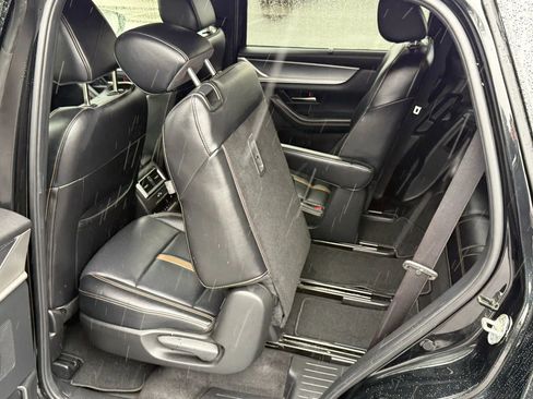 Used 2025 MAZDA CX-90 3.3 Turbo w/ Premium Plus Pkg image 32