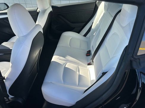 Used 2023 Tesla Model 3 Standard Range RWD image 12