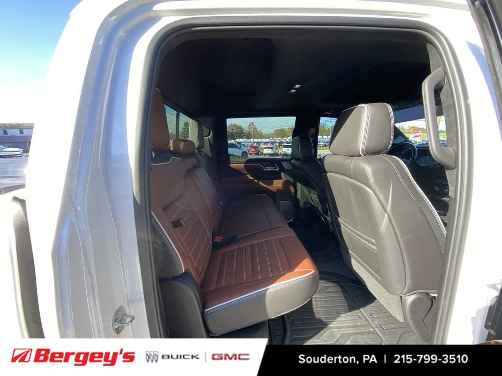 Used 2024 GMC Sierra 1500 Denali Ultimate AWD/4WD image 30