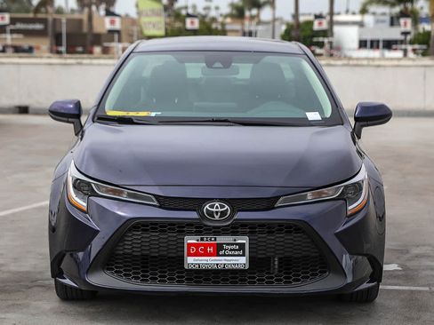 Certified 2022 Toyota Corolla LE w/ LE Convenience Package FWD image 4