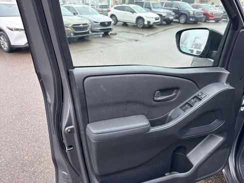 Used 2022 Nissan Frontier S w/ Technology Package image 15