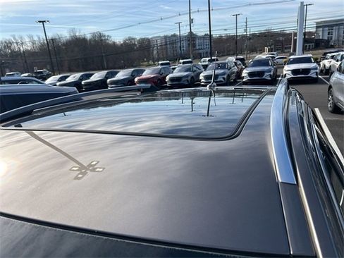 Used 2012 Cadillac SRX Performance image 8