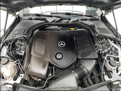 Used 2023 Mercedes-Benz C 300 Sedan w/ Exclusive Trim Package image 18