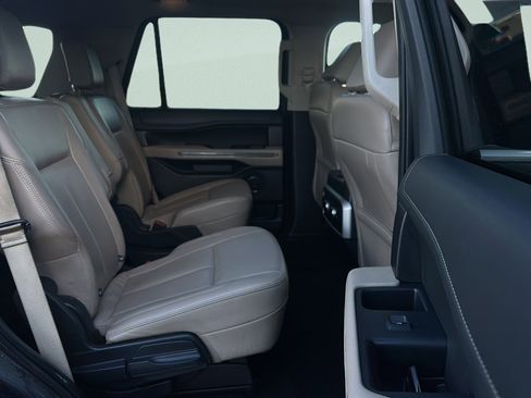 Used 2024 Ford Expedition XLT image 52