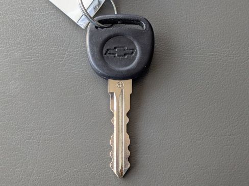 Used 2012 Chevrolet Traverse LS image 35