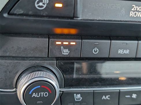 Used 2023 MAZDA CX-9 Signature image 17