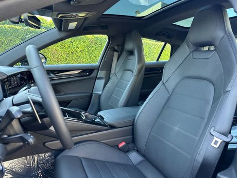 New 2026 Porsche Panamera image 5