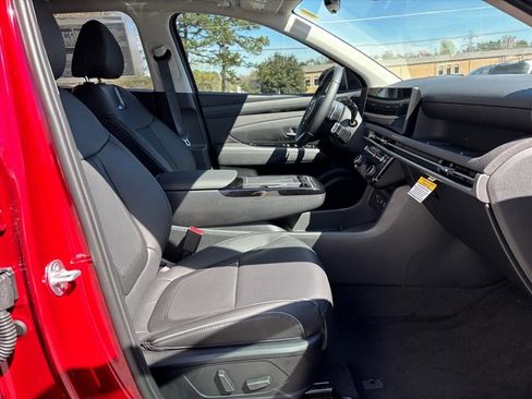 New 2026 Hyundai Tucson Limited AWD/4WD image 13